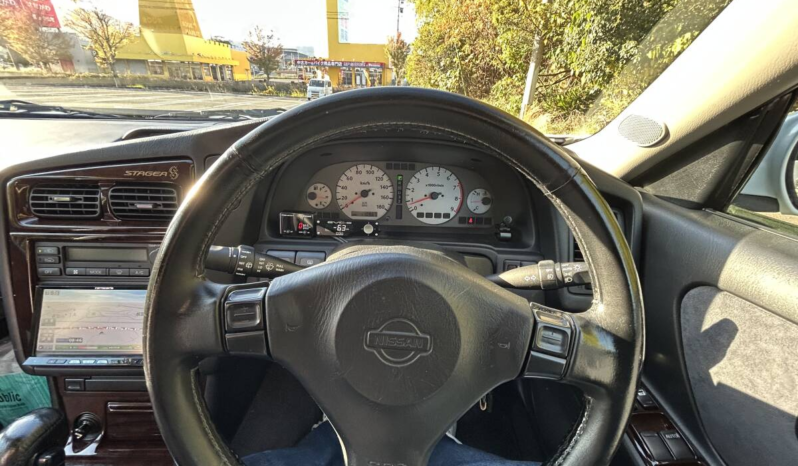 2000 Nissan Stagea full