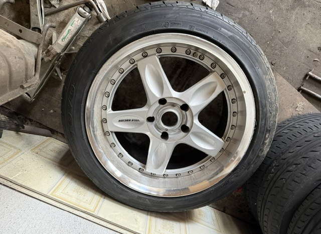 1992 Nissan Skyline full
