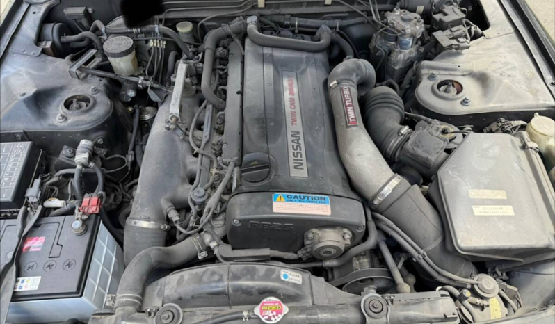 1992 Nissan Skyline full