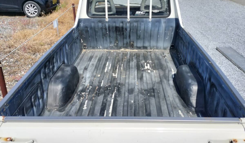 1989 Nissan Sunny full