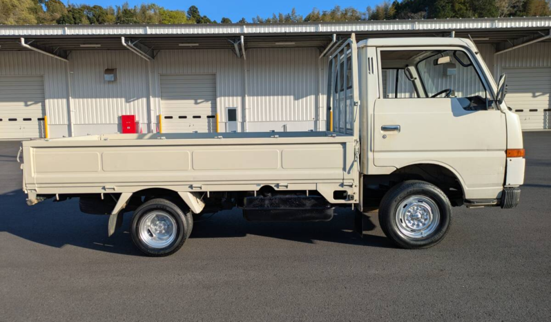1990 Nissan Atlas full