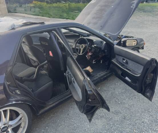 1992 Nissan Skyline full