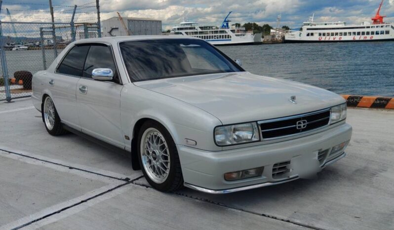 1991 Nissan Gloria full