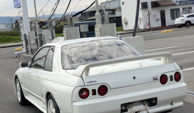 1994 Nissan BNR32 GT-R full