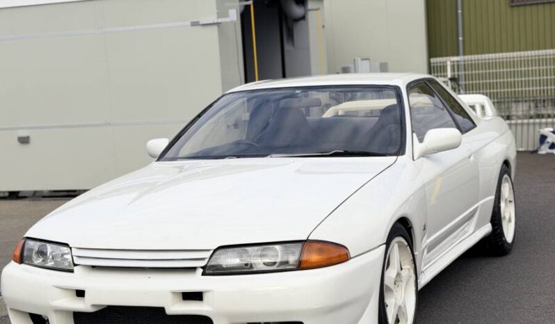 1994 Nissan BNR32 GT-R full