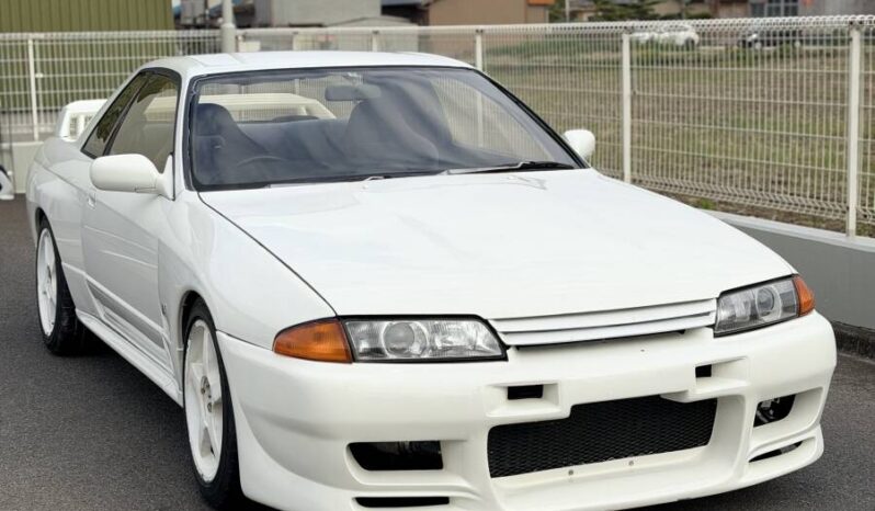 1994 Nissan BNR32 GT-R full