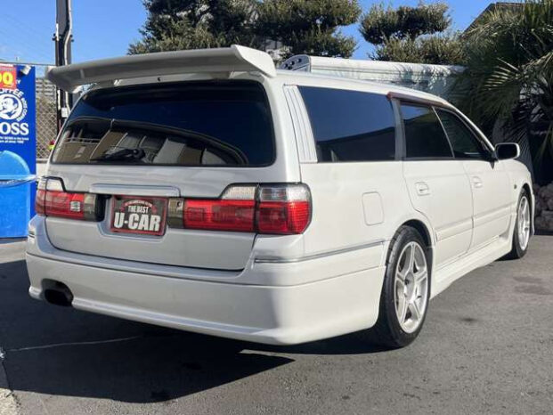1998 Nissan Stagea 260RS full